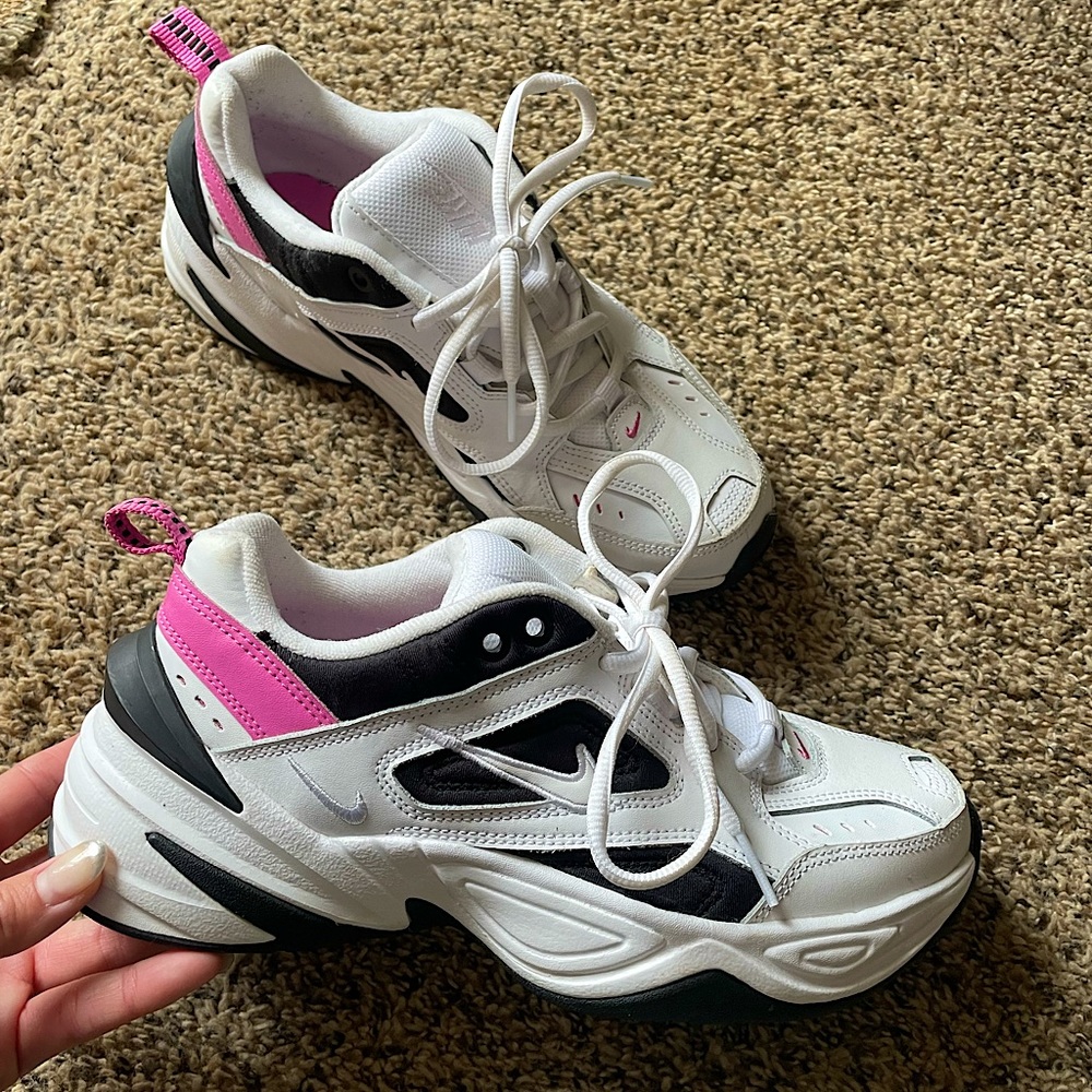 Nike Tennis shoes